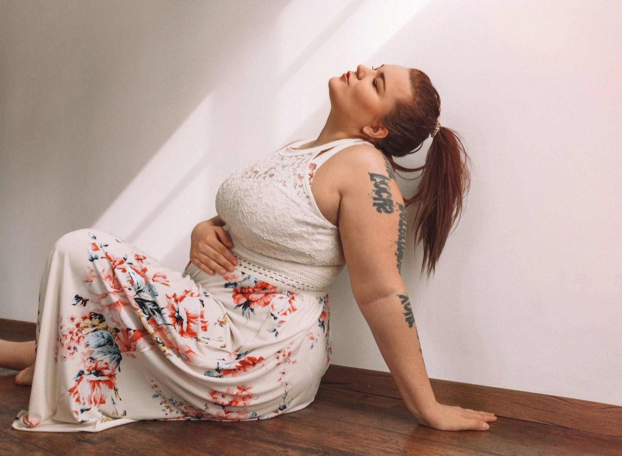 
          
            Belly Story von Denise: Von Selbsthass hin zu Selbstliebe
          
        