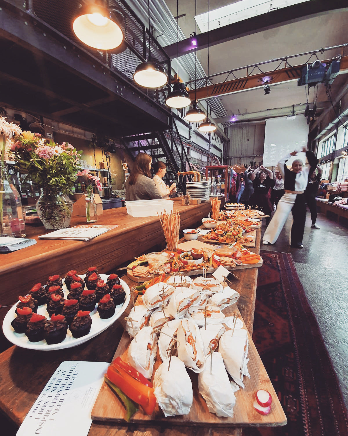 SHAKE YOUR BELLY DAY, dein inspirierendes Tages-Selbstliebe Tanzerlebnis in Stuttgart